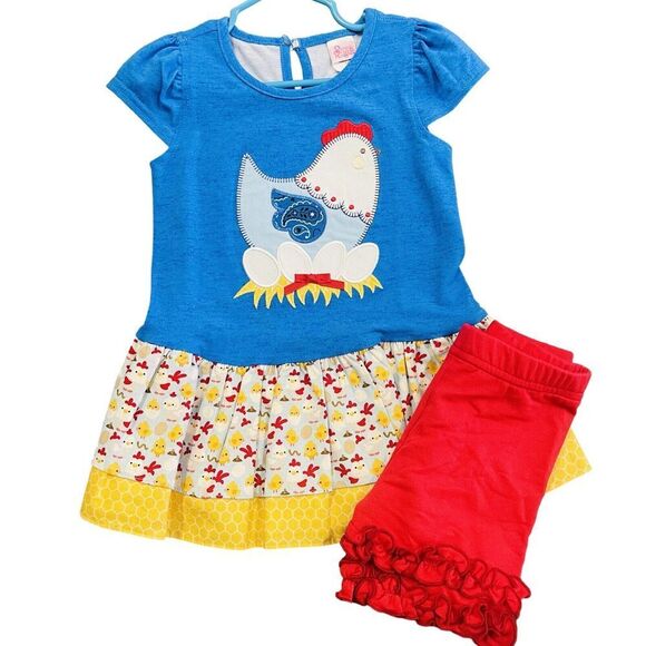 Ricrac & Ruffles Girls 4T 2 Piece Shirt and Shorts Chickens Outfit Summer New - Picture 1 of 9